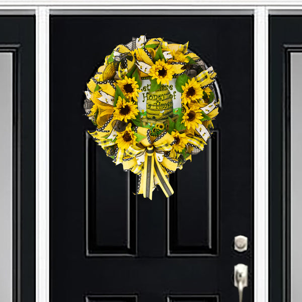Bee wreath, honey, hive everyday, good luck, merrymindstudio W05161A