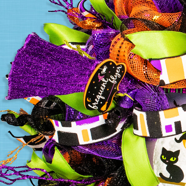 Halloween wreath, witch wreath, front door wreath, black cat, broom stick, large 28",  door hanger, wall, or hearth.  W20612A
