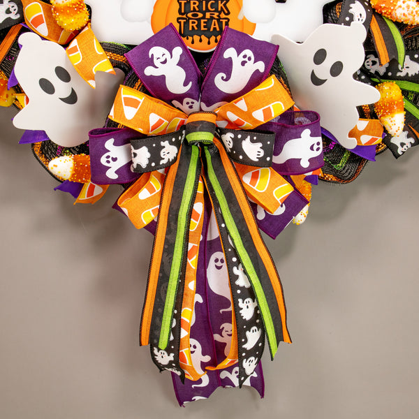 Halloween wreath, ghost wreath, lighted wreath, trick or treat, front door wreath, door, hanger. W21014A