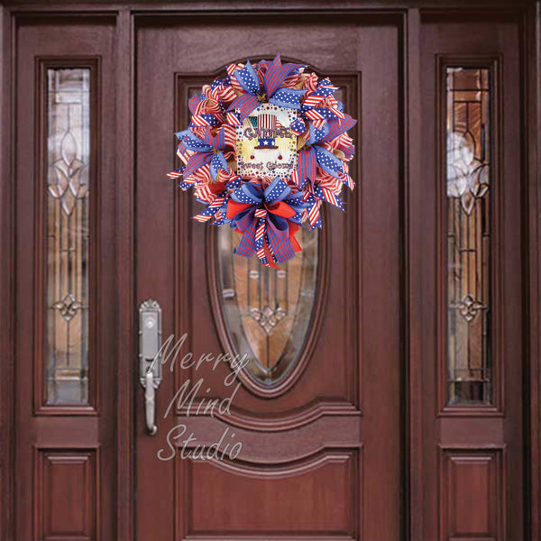 4th of July wreath, patriotic, USA, Gnome sweet gnome,  0327C