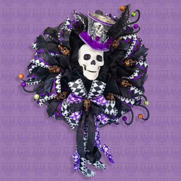 Halloween Wreath, talking skull wreath, lighted skull wreath, skull wreath, top hat, front door wreath, Autumn, fall W40924AA