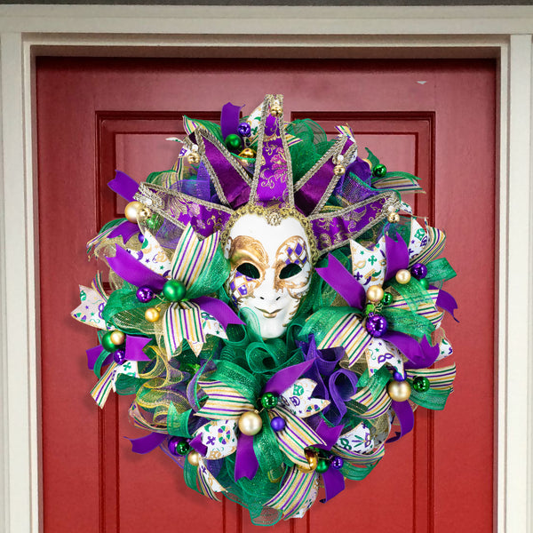 Mardi Gras Wreath, Jester mask, Celebration, New Orleans, Laissez les bon temps rouler, 28in, W50105A.