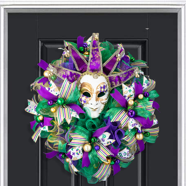 Mardi Gras Wreath, Jester mask, Celebration, New Orleans, Laissez les bon temps rouler, 28in, W50105A.