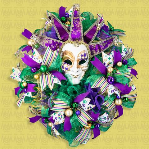 Mardi Gras Wreath, Jester mask, Celebration, New Orleans, Laissez les bon temps rouler, 28in, W50105A.