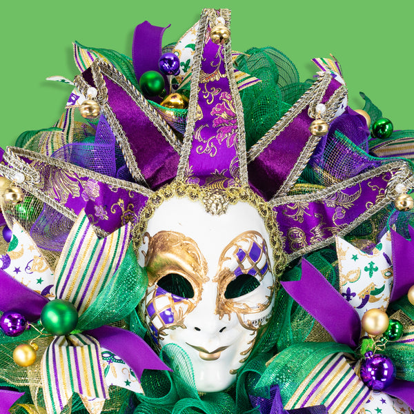 Mardi Gras Wreath, Jester mask, Celebration, New Orleans, Laissez les bon temps rouler, 28in, W50105A.