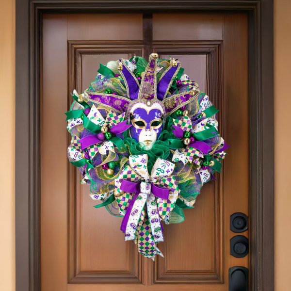 Mardi Gras Wreath, Jester mask, Lighted, Celebration, New Orleans, Laissez les bon temps rouler, 27in, W50119A.